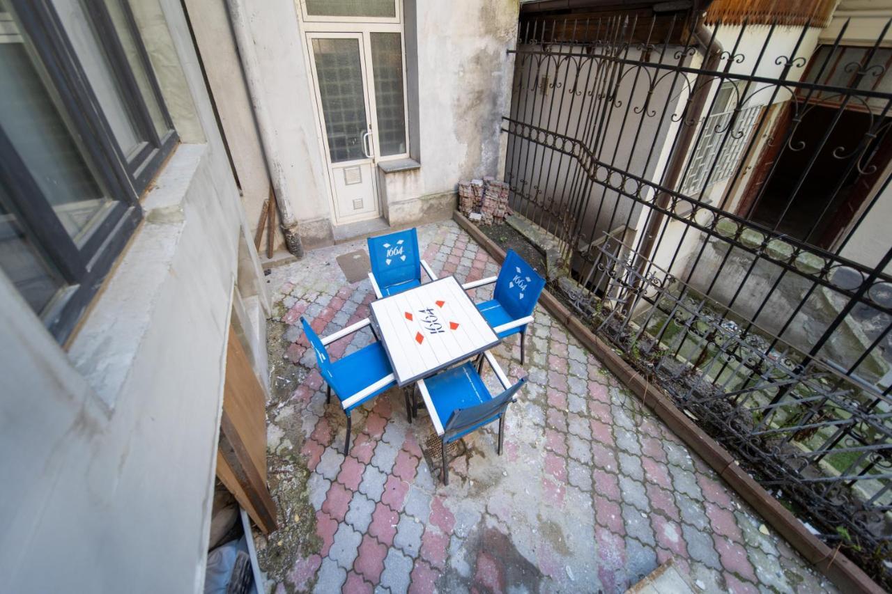 Lesi Apartment With Terrace Львов Экстерьер фото
